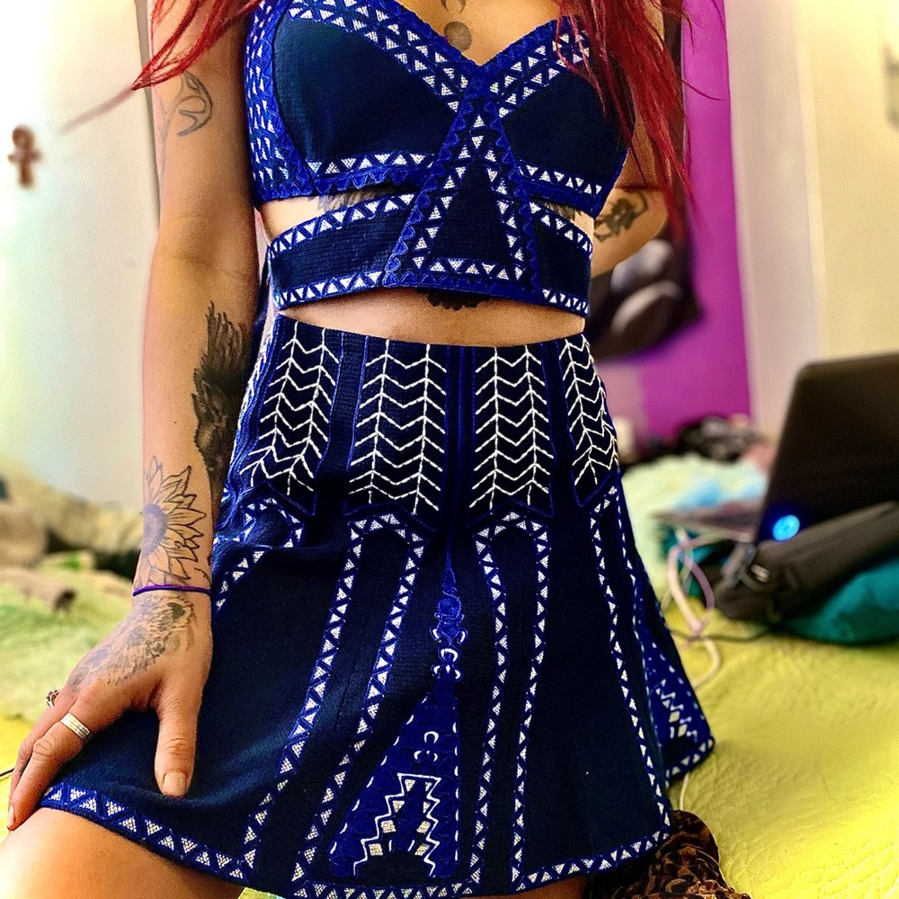 BCBGMAXAZRIA 2Piece”Katrin” Set